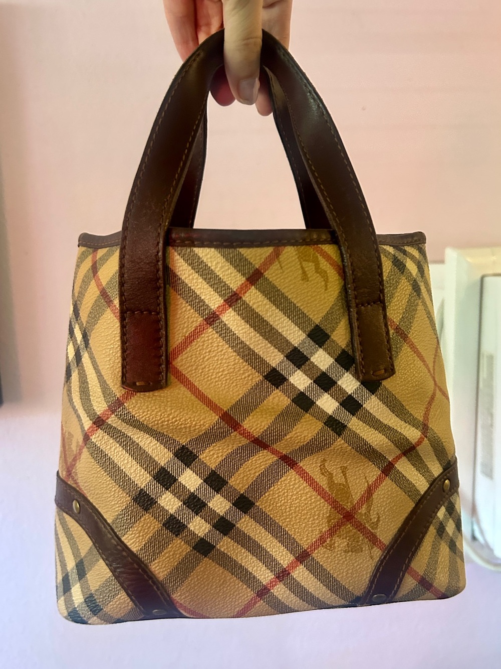 BURBERRY VTG Y2K Haymarket Coach Mini Tote Handbag Top Handle Leather Brown Tan - Picture 11 of 16